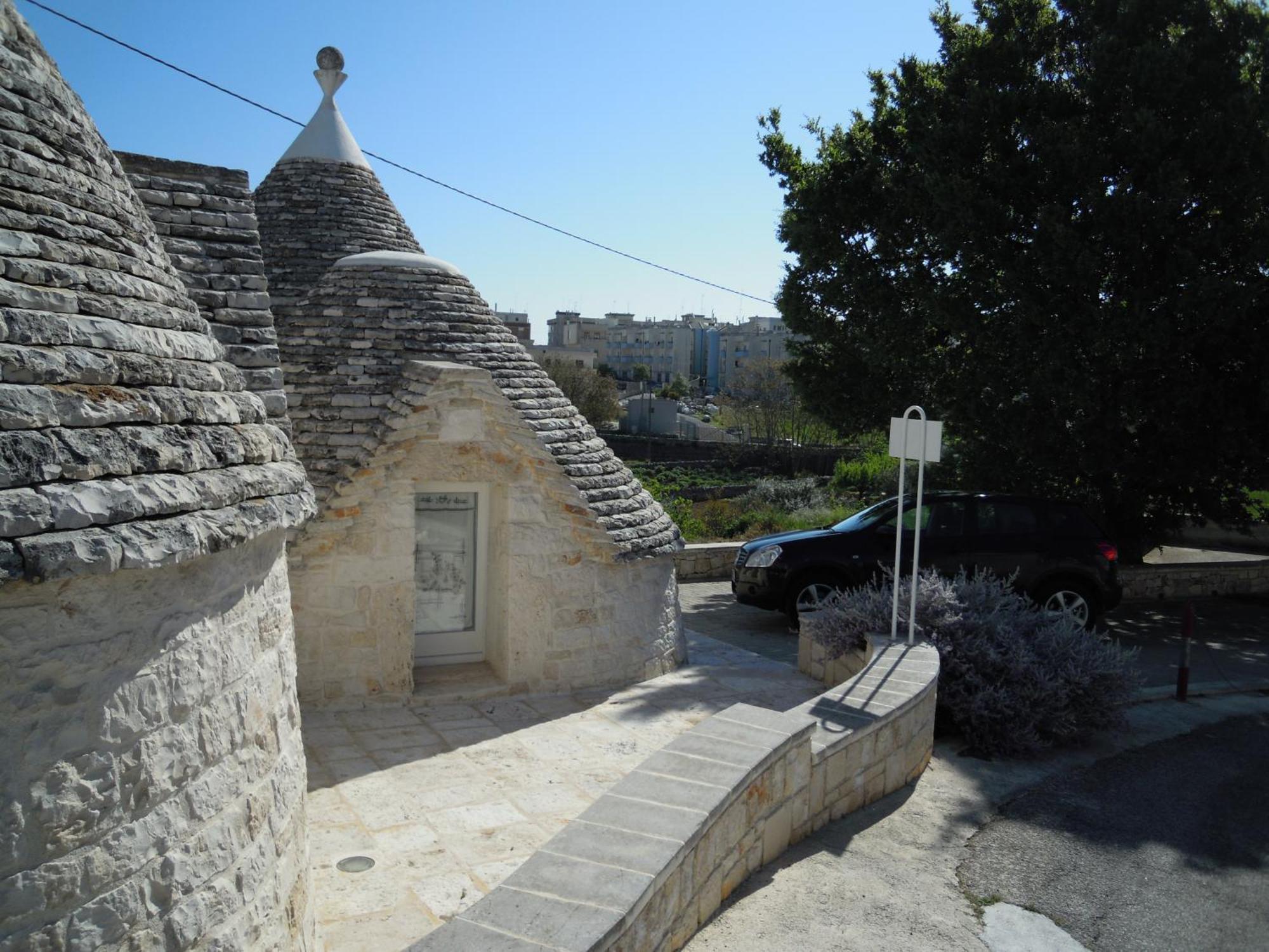 Trulli Di Malzo Villa Locorotondo Exterior photo